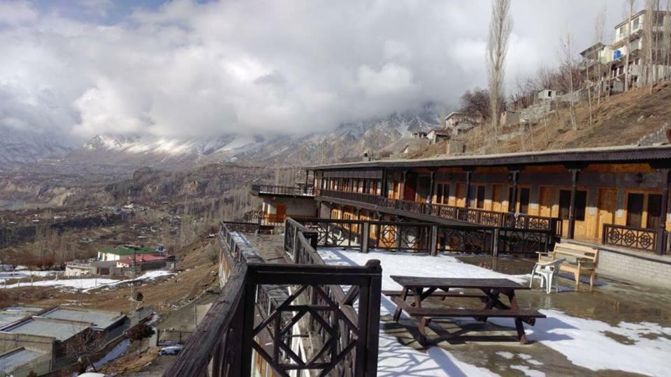 Embassy Villa Suites Karimabad  Exterior foto
